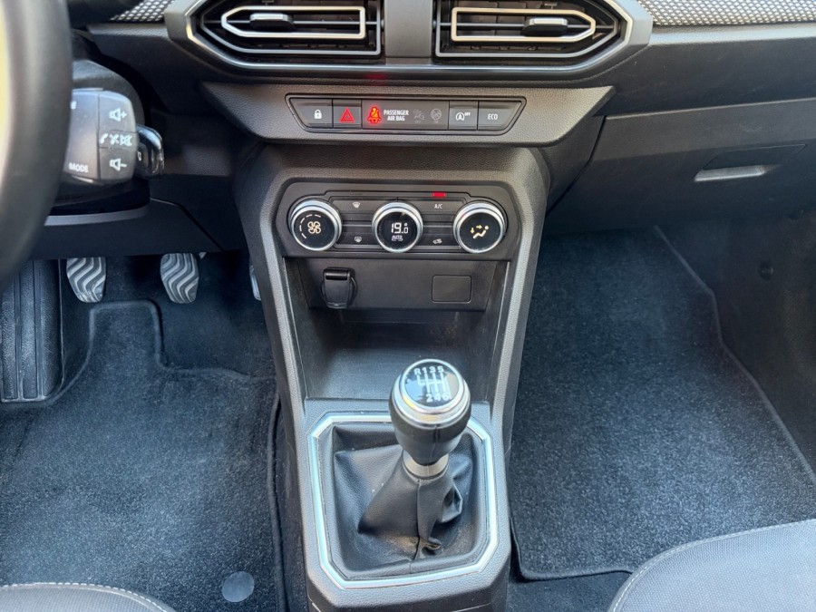 DACIA d'occasion SANDERO 1.0 TCE 90 ESSENTIAL de 2021 Nîmes (30)﻿
