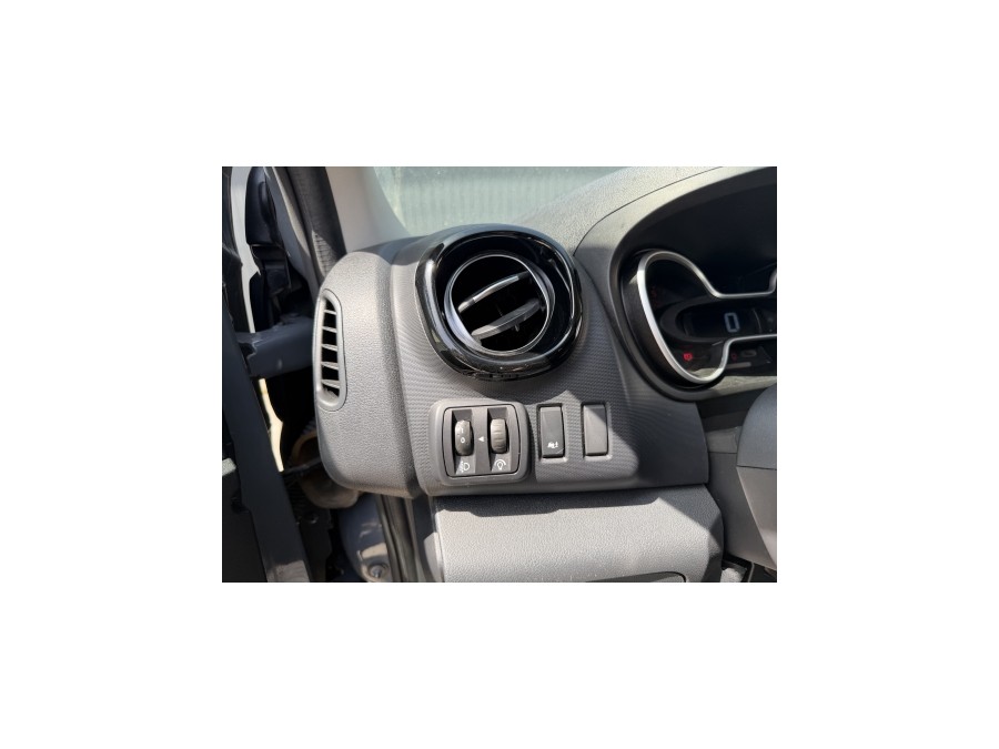 RENAULT d'occasion TRAFIC L2H1 2.0 DCI 170 ENERGY CONFORT de 2021