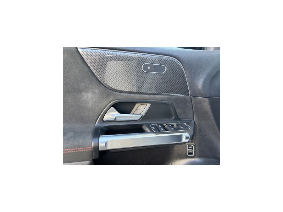 MERCEDES d'occasion CLASSE GLB 220 D 2.0 AMG LINE BA 4 MATIC de 2020
