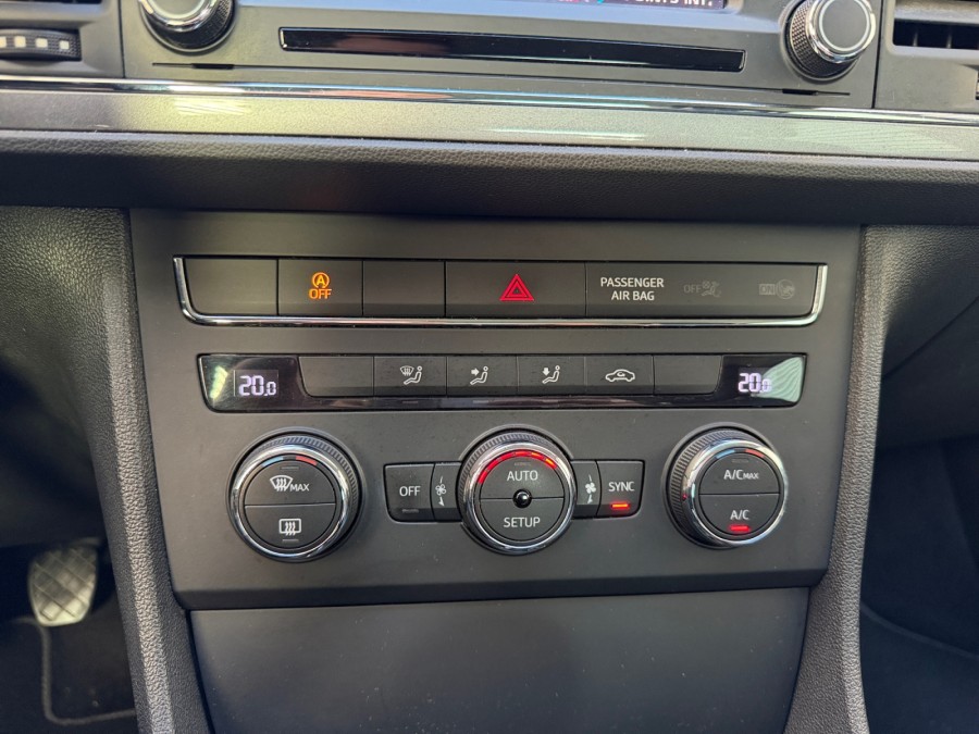 SEAT d'occasion LEON 2.0 TSI 300 CUPRA R DSG de 2015 Nîmes (30)﻿