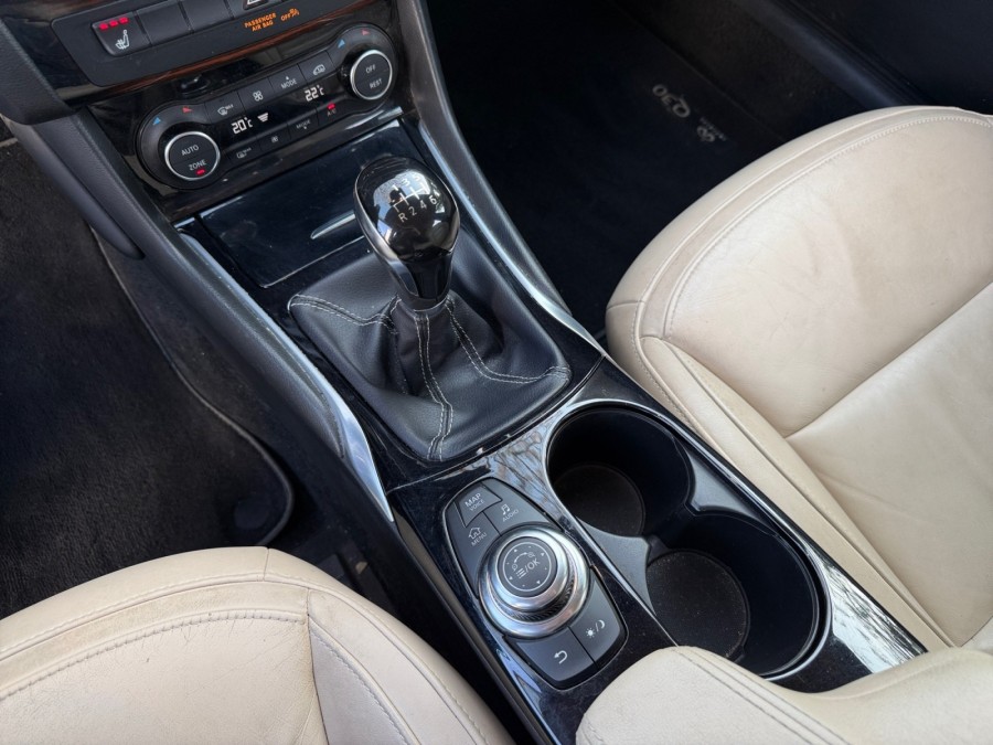 INFINITI d'occasion Q30 1.6T 122 LUXE de 2016 Nîmes (30)﻿