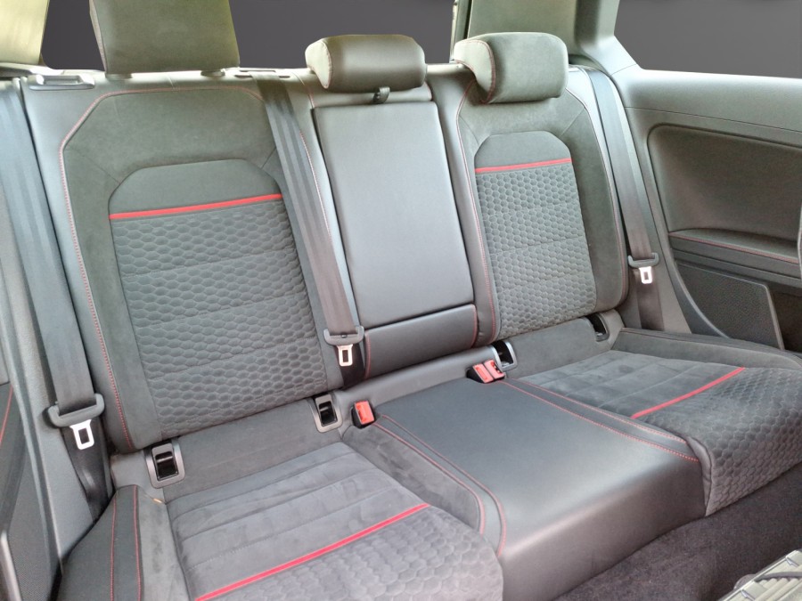 VOLKSWAGEN d'occasion GOLF 1.6 EHDI de 2024 Soissons (02)﻿