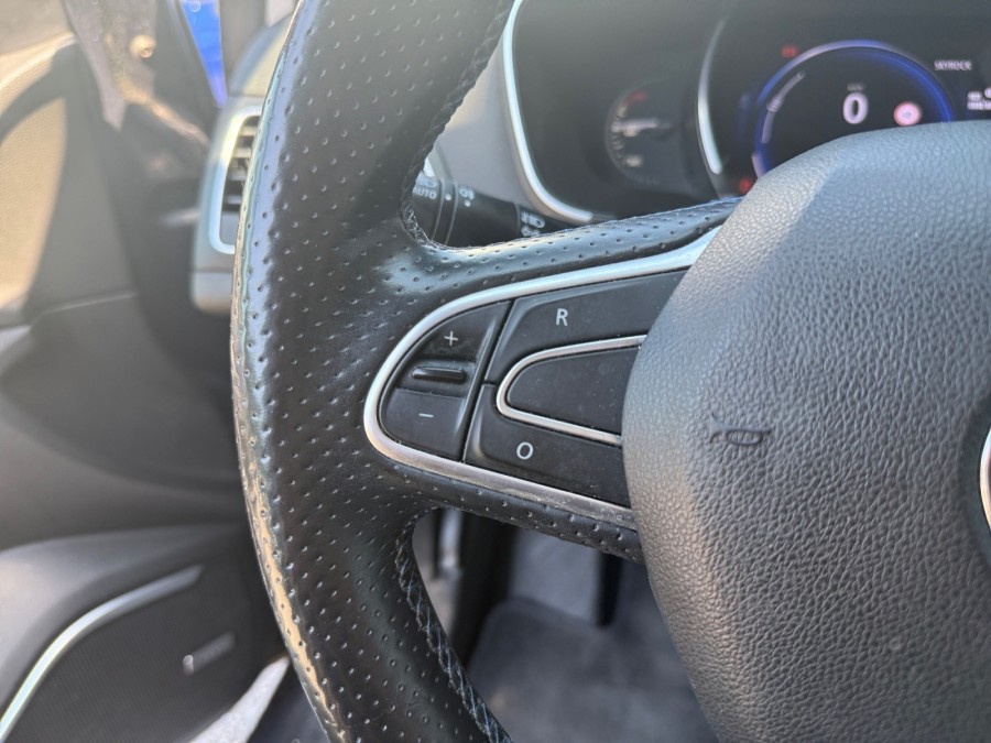 RENAULT d'occasion MEGANE TCE 130 GT LINE de 2018 Salon de Provence