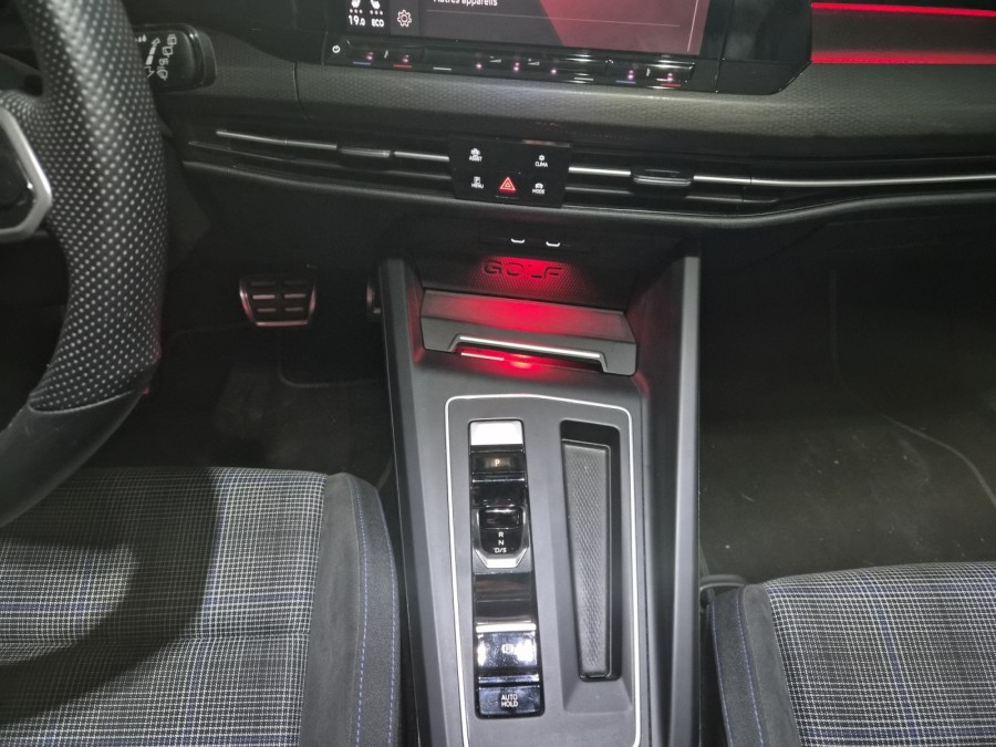 VOLKSWAGEN d'occasion GOLF VIII 1.4 E-HYBRID OPF 245 GTE DSG de 2020