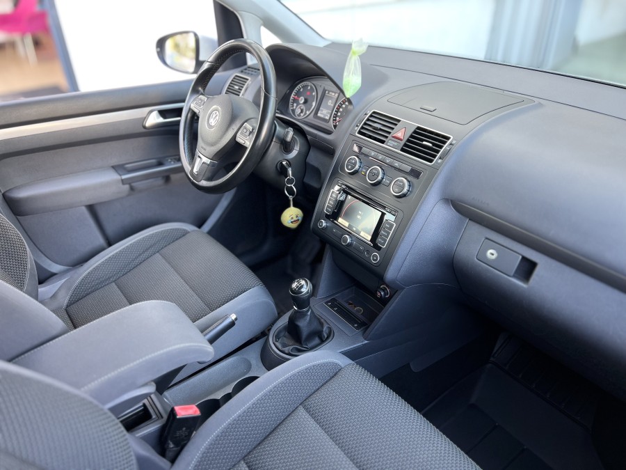 VOLKSWAGEN d'occasion TOURAN VOLKSWAGEN TOURAN 1.6 TDI 105