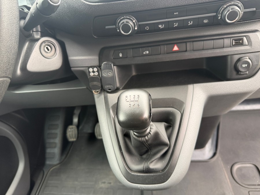 PEUGEOT d'occasion EXPERT COMPACT 1.5 BLUE HDI 120 PREMIUM de 2020