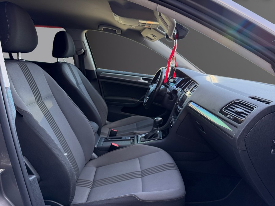 VOLKSWAGEN d'occasion GOLF 1.6 TDI 110 MATCH DSG de 2017 Toulon Est