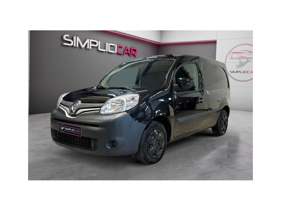 RENAULT d'occasion KANGOO 1.2 TCE 115 GENERIQUE de 2019