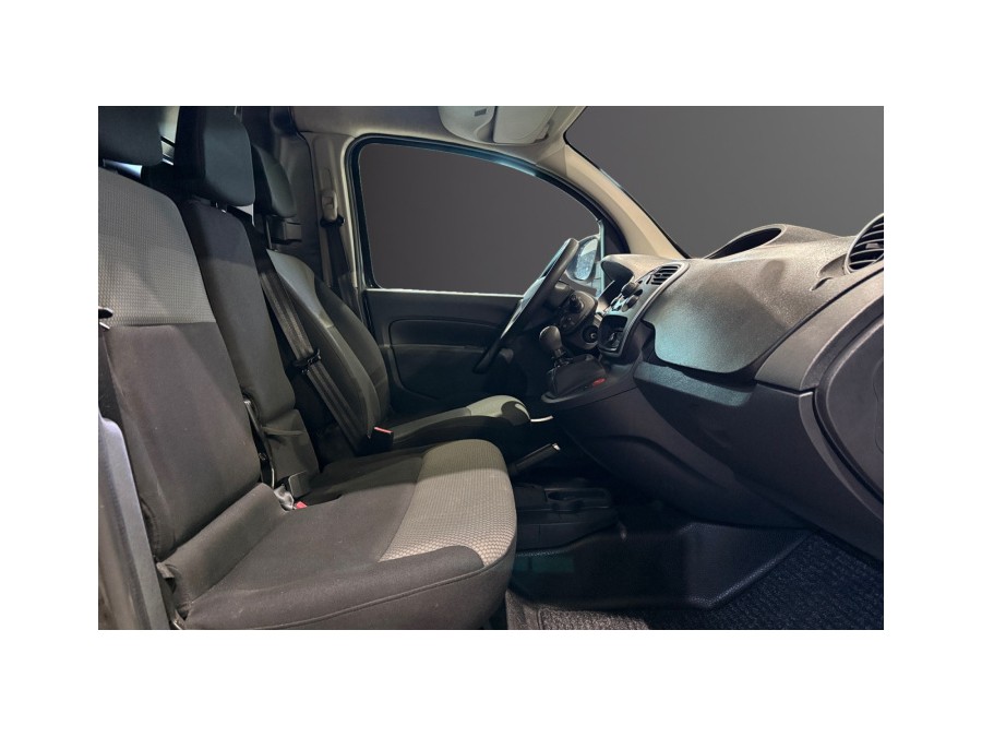 RENAULT d'occasion KANGOO 1.2 TCE 115 GENERIQUE de 2019