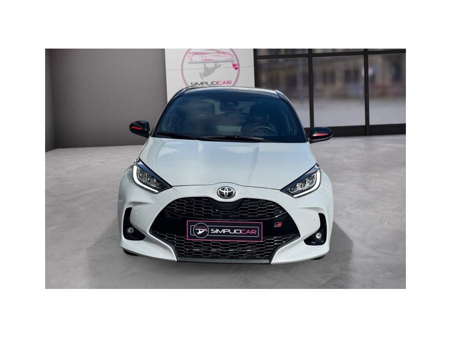 TOYOTA d'occasion YARIS 116H GR de 2022 La Ciotat (13)﻿
