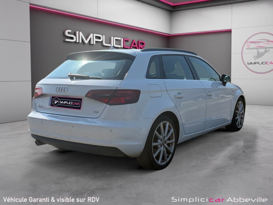 AUDI d'occasion A3 1.6 TDI 110 AMBIENTE S TRONIC de 2015 Abbeville