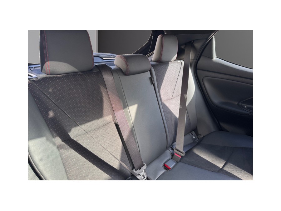 TOYOTA d'occasion YARIS 116H GR de 2022 La Ciotat (13)﻿