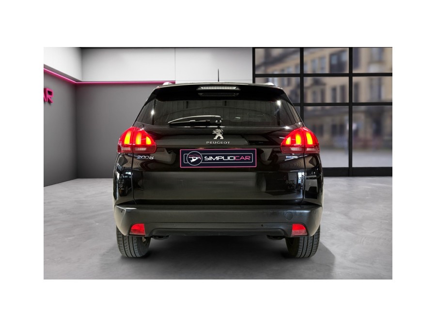 PEUGEOT d'occasion 2008 1.2 PURE TECH 82 ACTIVE BUSINESS de 2017