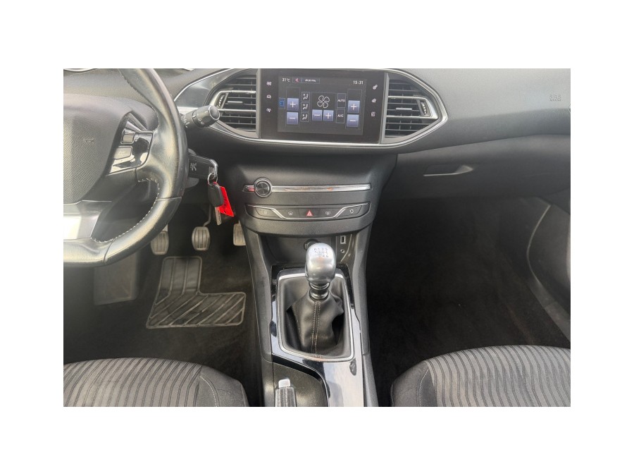 PEUGEOT d'occasion 308 1.6 E-HDI 115 STYLE de 2014 Orgeval Verneuil