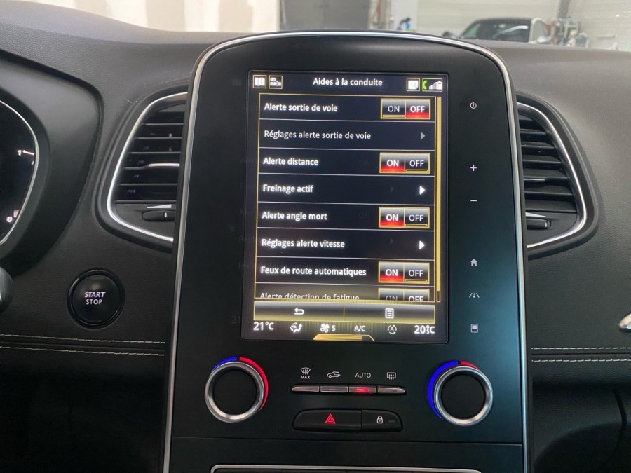 RENAULT d'occasion SCENIC 1.7 BLUE DCI 120 INTENS EDC de 2019 Troyes