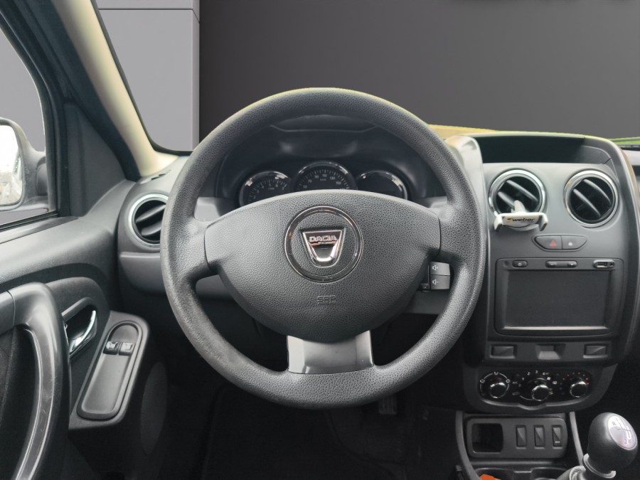 DACIA d'occasion DUSTER 1.5 DCI 90 10 ANS de 2015 Beauvais (60)﻿