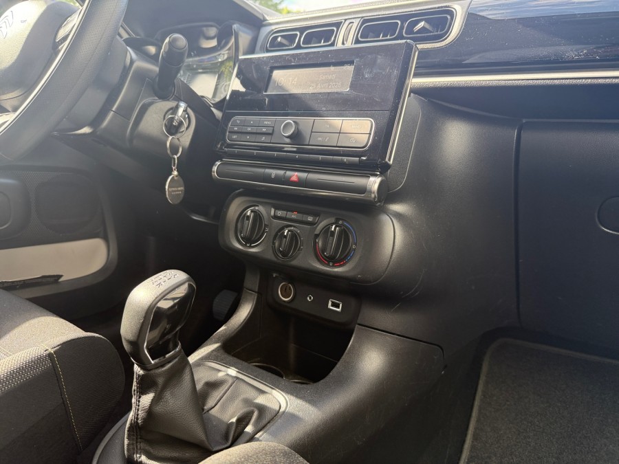 CITROEN d'occasion C3 1.2 PURE TECH 82 FEEL de 2017 Vannes (56)﻿