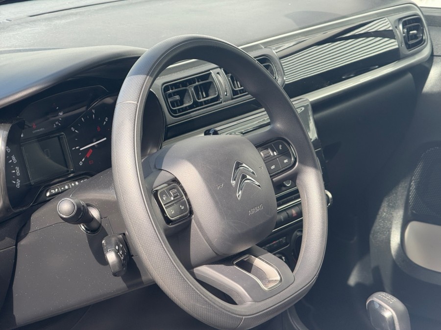 CITROEN d'occasion C3 1.2 PURE TECH 82 FEEL de 2017 Vannes (56)﻿