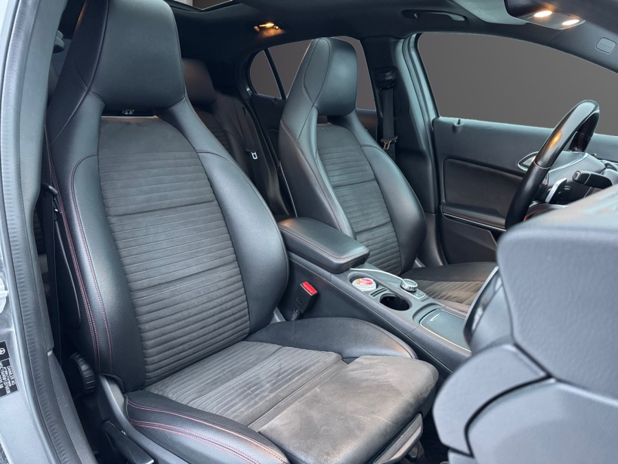 MERCEDES d'occasion GLA 200 CDI FACINATION AMG LINE de 2017 Orleans