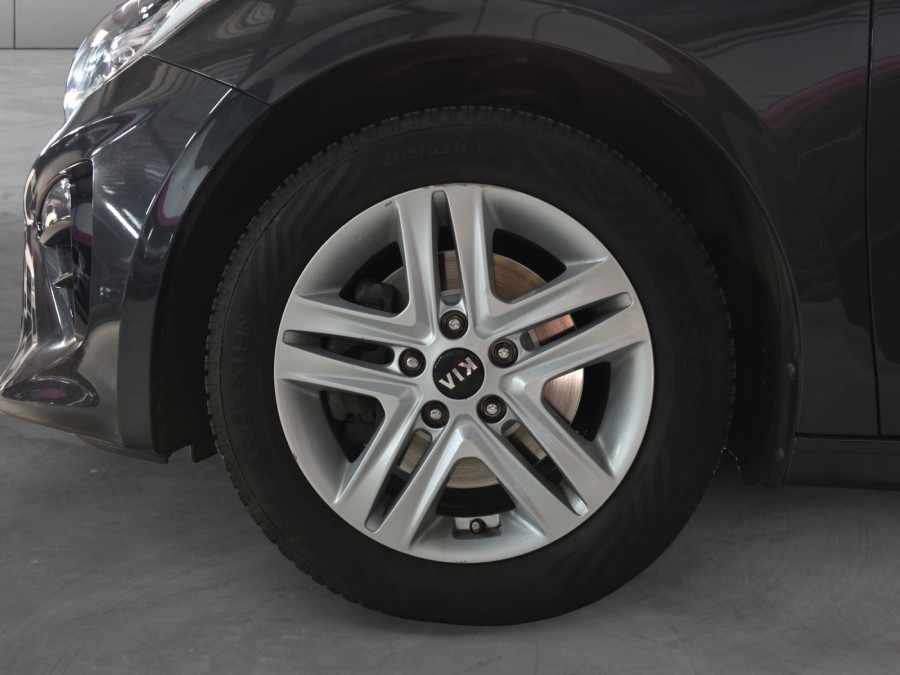 KIA d'occasion CEED 1.4 TGDI de 2019 Meximeux (01)﻿