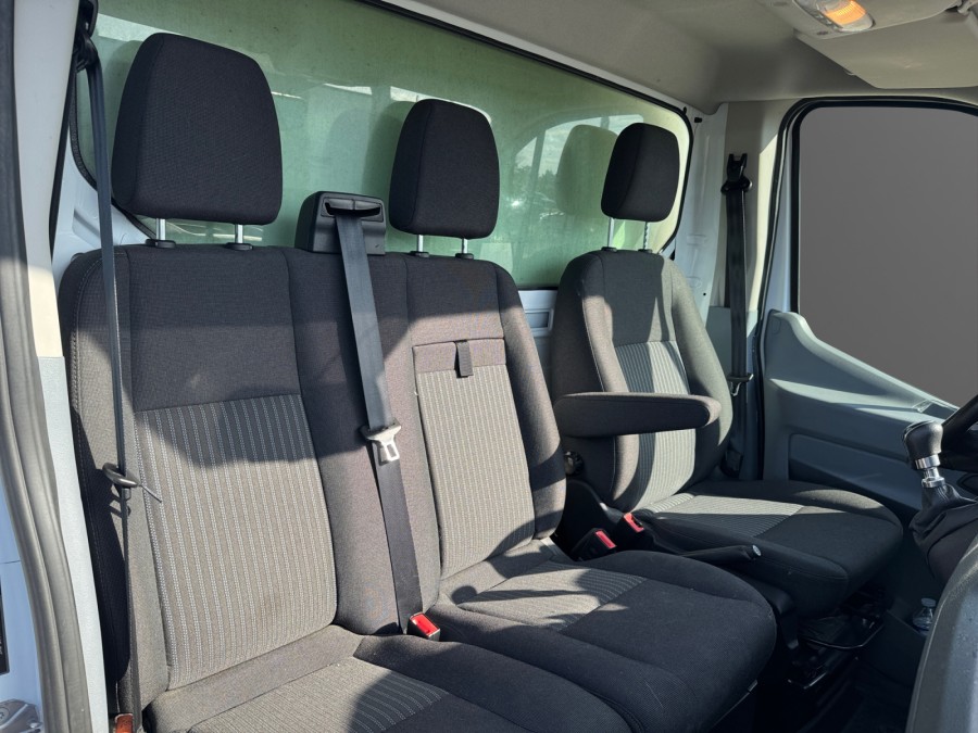 FORD d'occasion TRANSIT 2.0 TDCI de 2019 Orleans (45)﻿