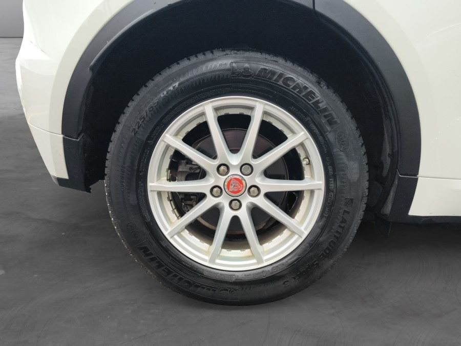 JAGUAR d'occasion E-PACE 2.0D 150 de 2020 Beauvais (60)﻿
