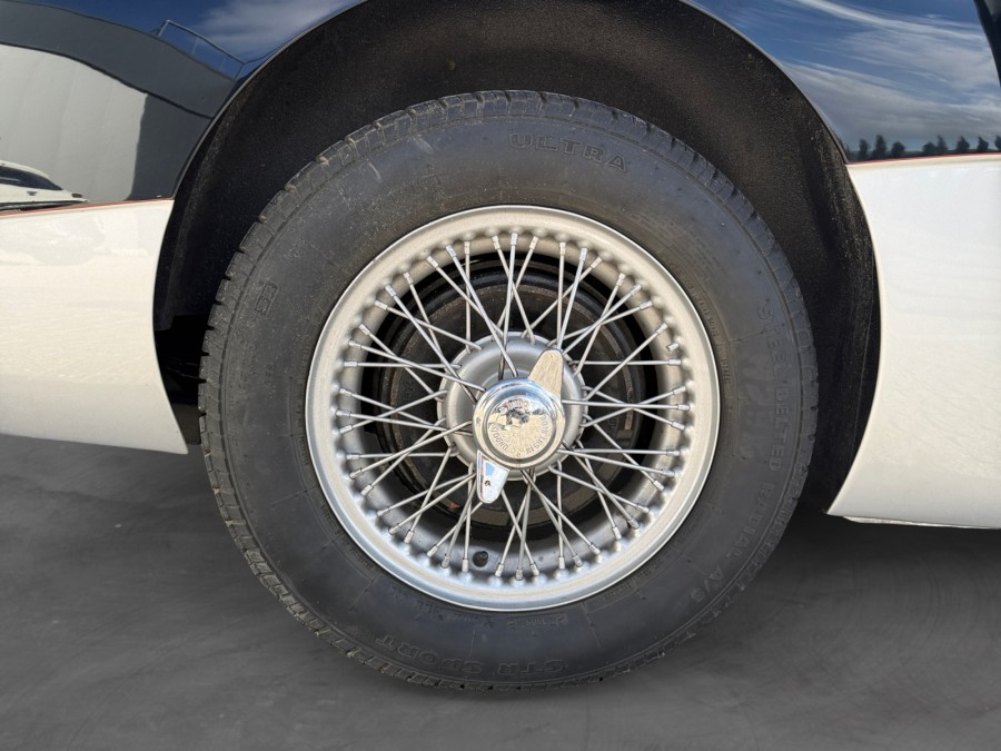 AUSTIN HEALEY d'occasion 100 2.6L 6 cylindres BMC C-Series de 1960