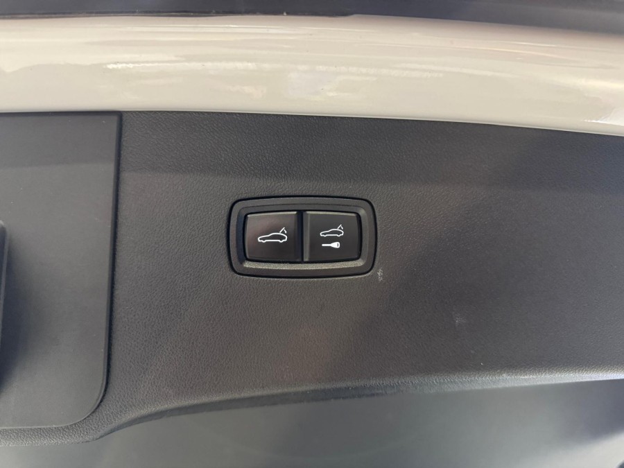PORSCHE d'occasion CAYENNE 3.0 V6 E-HYBRIDE de 2022 Narbonne (11)﻿