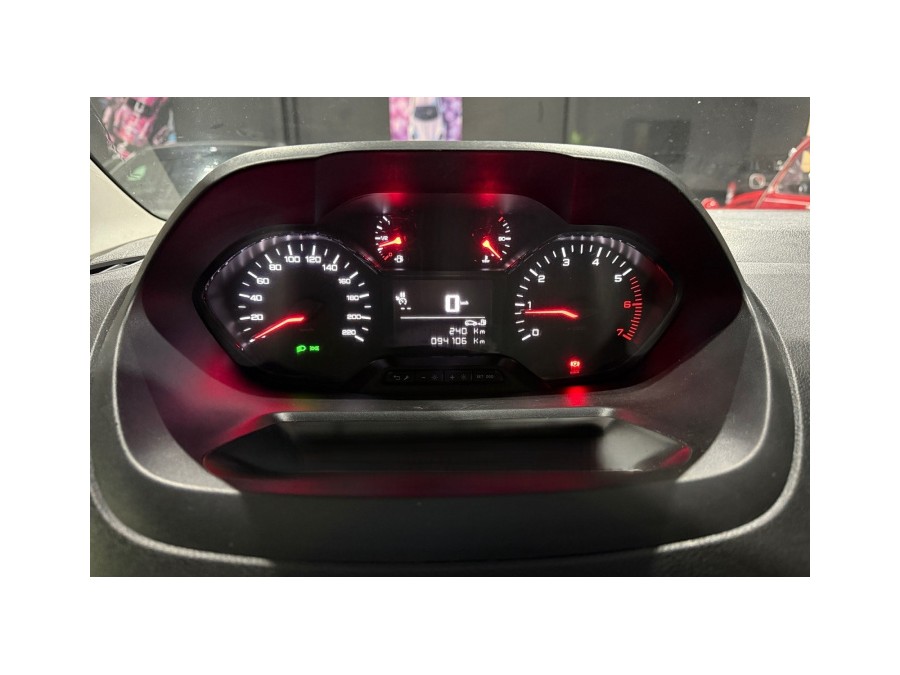PEUGEOT d'occasion PARTNER STANDARD 1000 1.6 BLUE HDI 100 GRIP de