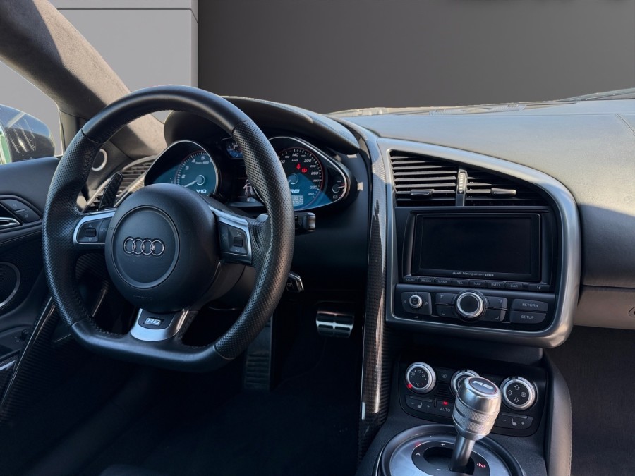 AUDI d'occasion R8 COUPÉ V10 5.2 FSI 525 QUATTRO de 2011 Pontarlier