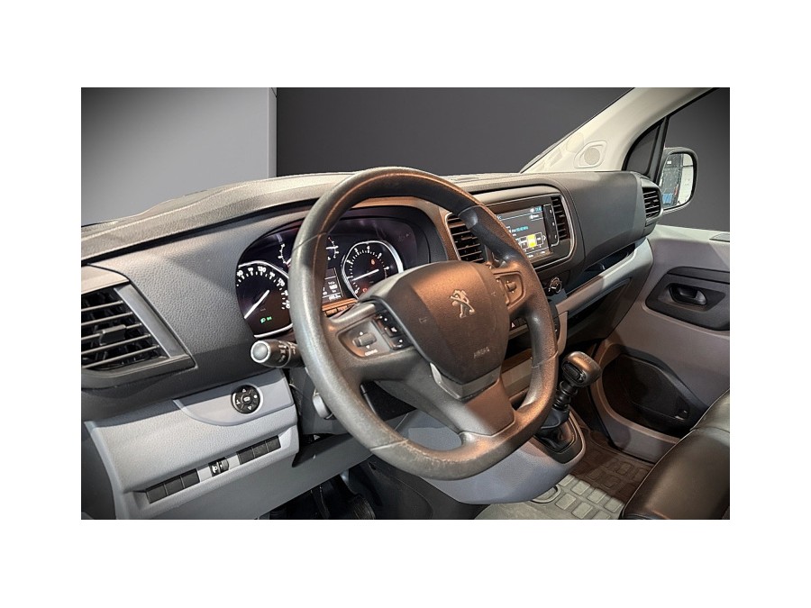PEUGEOT d'occasion EXPERT STANDARD 2.0 BLUE HDI 120 PREMIUM de 2017