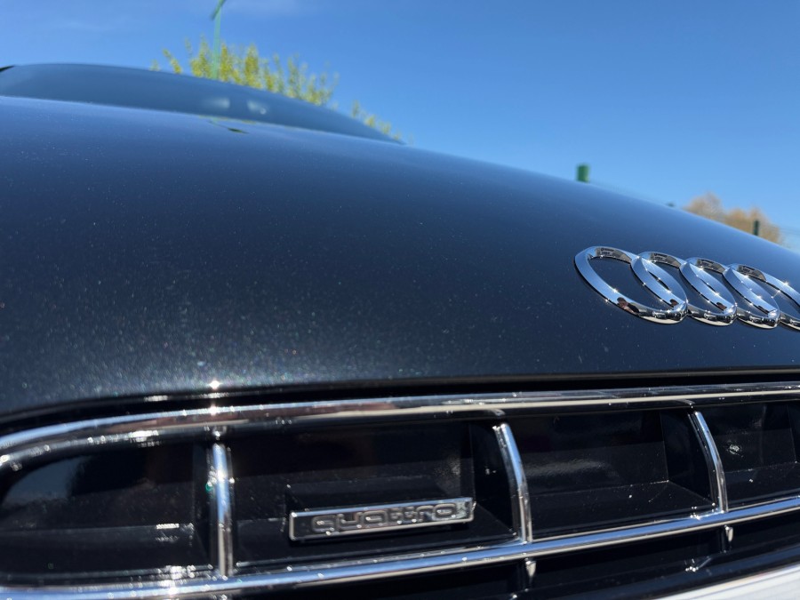 AUDI d'occasion R8 COUPÉ V10 5.2 FSI 525 QUATTRO de 2011 Pontarlier