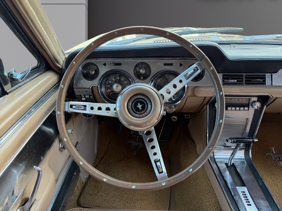 FORD d'occasion MUSTANG FORD MUSTANG 289ci de 1967 Toulon Est (83)﻿