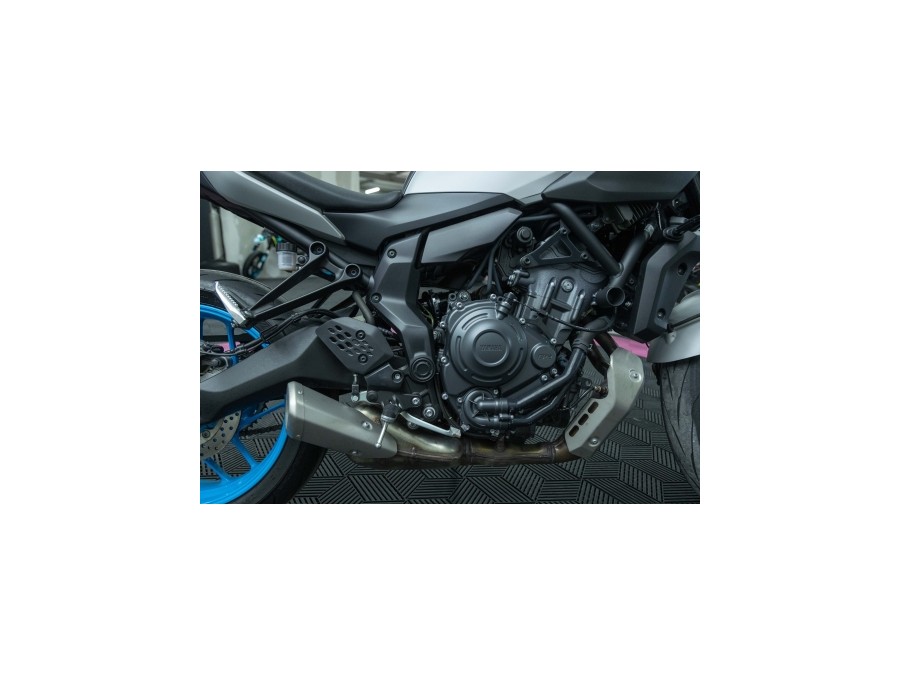 YAMAHA d'occasion MT-07 MT-07 CERAMIC GREY de 2025 Troyes (10)﻿