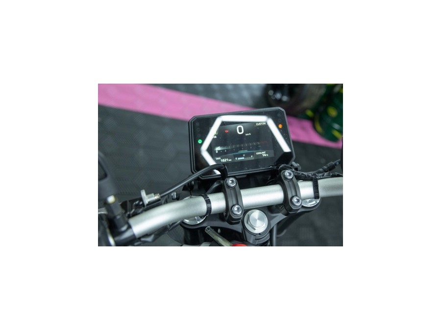 YAMAHA d'occasion MT-07 MT-07 CERAMIC GREY de 2025 Troyes (10)﻿
