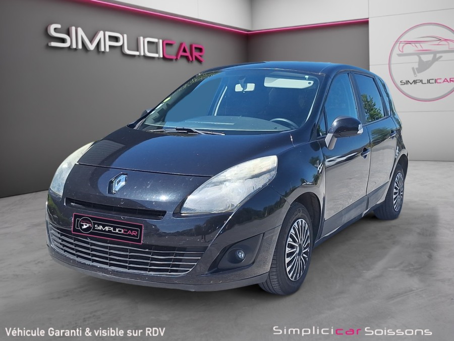 RENAULT d'occasion SCENIC 1.5 DCI 95 PEPITE de 2011 Soissons (02)﻿