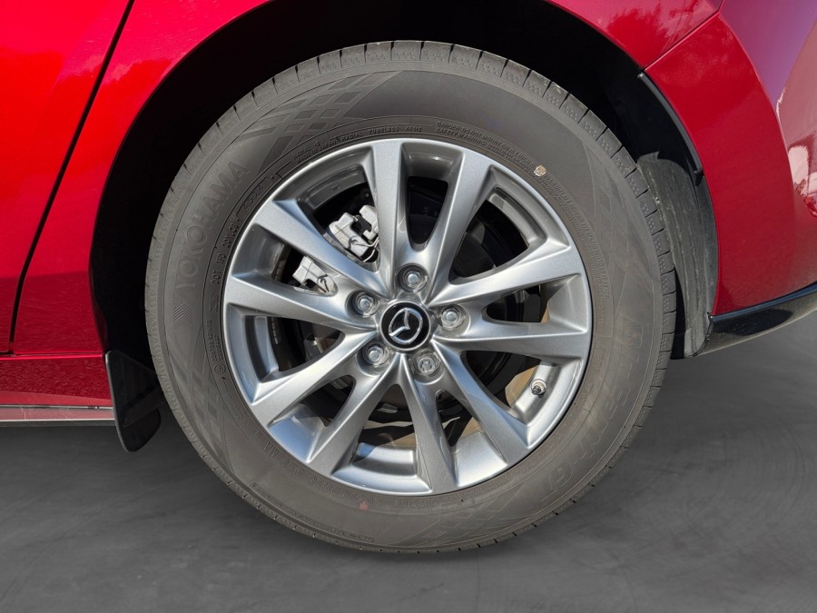 MAZDA d'occasion MAZDA3 2.5 E-SKYACTIV-G 140 PRIME-LINE de 2025 Saint