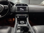 JAGUAR d'occasion XE 2.0L D 180 BVA8 de 2016 Pau (64)﻿
