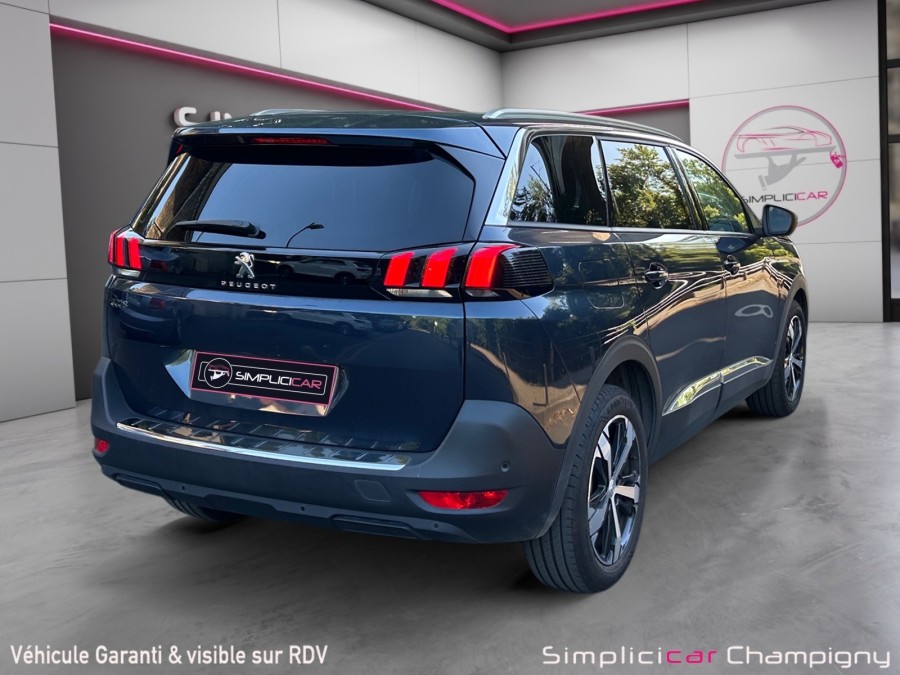 PEUGEOT d'occasion 5008 1.2 PURE TECH 130  ACCESS de 2018 Champigny