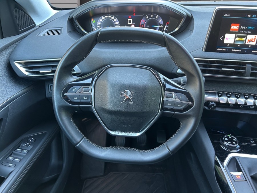 PEUGEOT d'occasion 5008 1.2 PURE TECH 130  ACCESS de 2018 Champigny