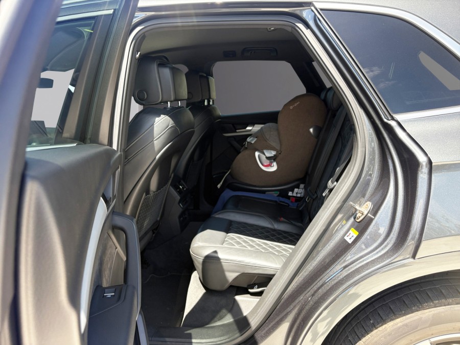 AUDI d'occasion Q5 35 TDI 163 S-LINE S-TRONIC PH2 de 2021 Reunion