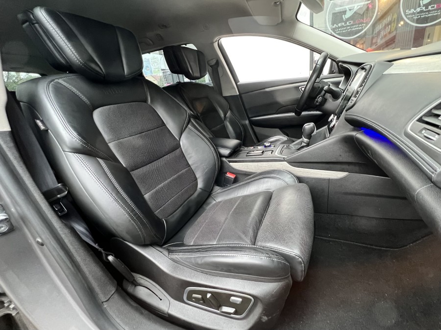 RENAULT d'occasion TALISMAN RENAULT TALISMAN ESTATE 1.6 DCI 130