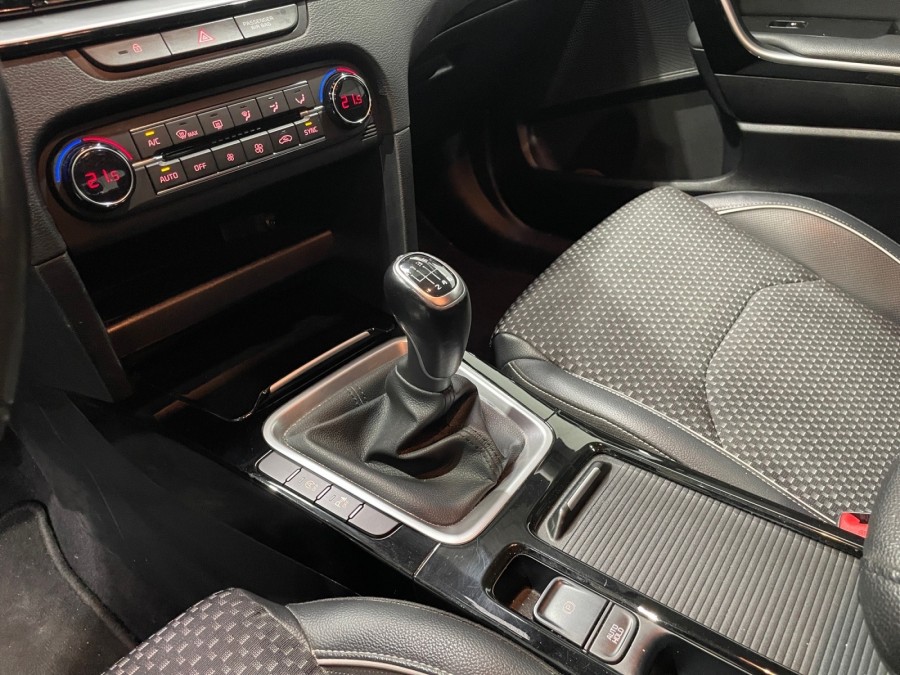 KIA d'occasion XCEED XCEED 1.0 T-GDI 120 DESIGN de 2020 Lyon Ouest