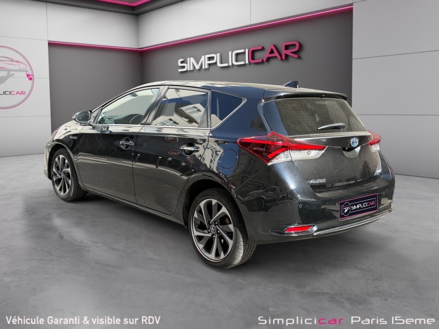 TOYOTA d'occasion AURIS 136H COLLECTION de 2018 Paris 15 (75)﻿