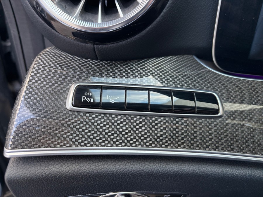 MERCEDES d'occasion CLASSE E V E220 D EXECUTIVE BA de 2017 Nîmes (30)﻿