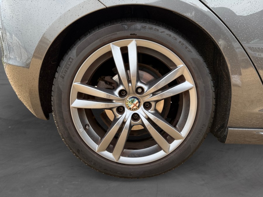 ALFA ROMEO d'occasion GIULIETTA 2.0 JTDM 150 COLLEZIONE de 2015 Dijon