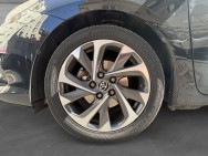 TOYOTA d'occasion AURIS 136H COLLECTION de 2018 Paris 15 (75)﻿