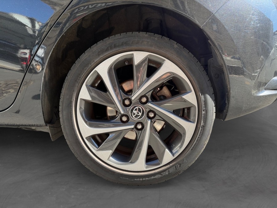 TOYOTA d'occasion AURIS 136H COLLECTION de 2018 Paris 15 (75)﻿