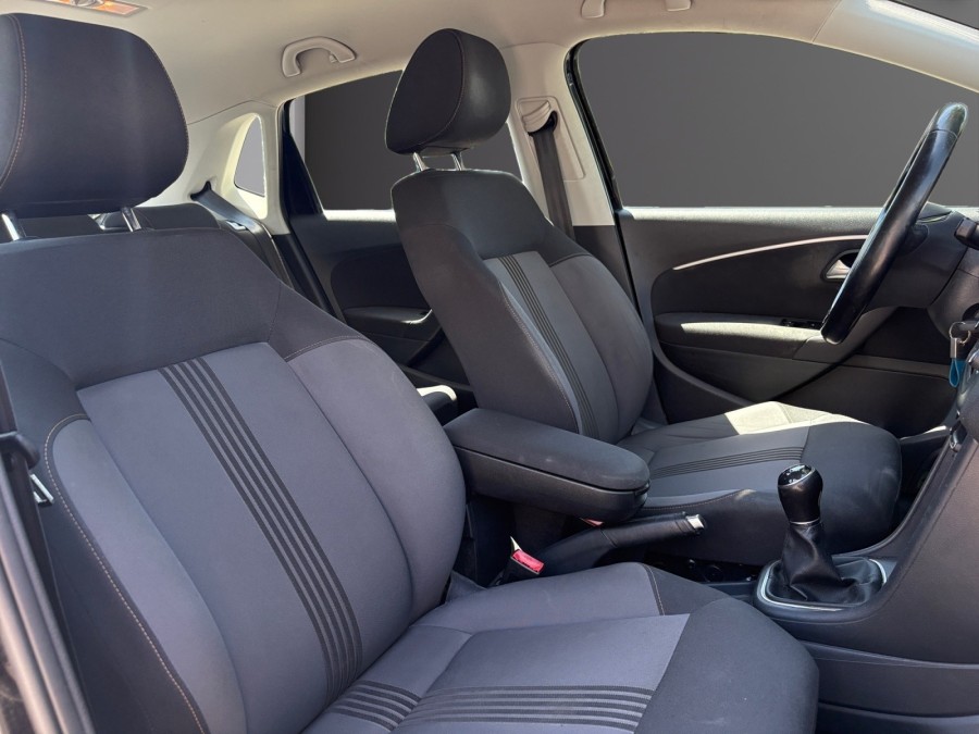 VOLKSWAGEN d'occasion POLO 1.2 TSI 90 ALLSTAR de 2016 Salon de