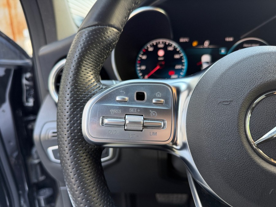 MERCEDES d'occasion CLASSE GLC 300 D 4MATIC AMG LINE BA de 2019 Nîmes
